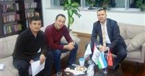 Özbekistan Luxelivin LTD firmasının Direktörü Sn Otabek Imamov,Vet Hek. Sn Azamet Bey ile firmamızı ziyaret etti.